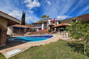 SAN NICOLAS VILLA & CASITAS